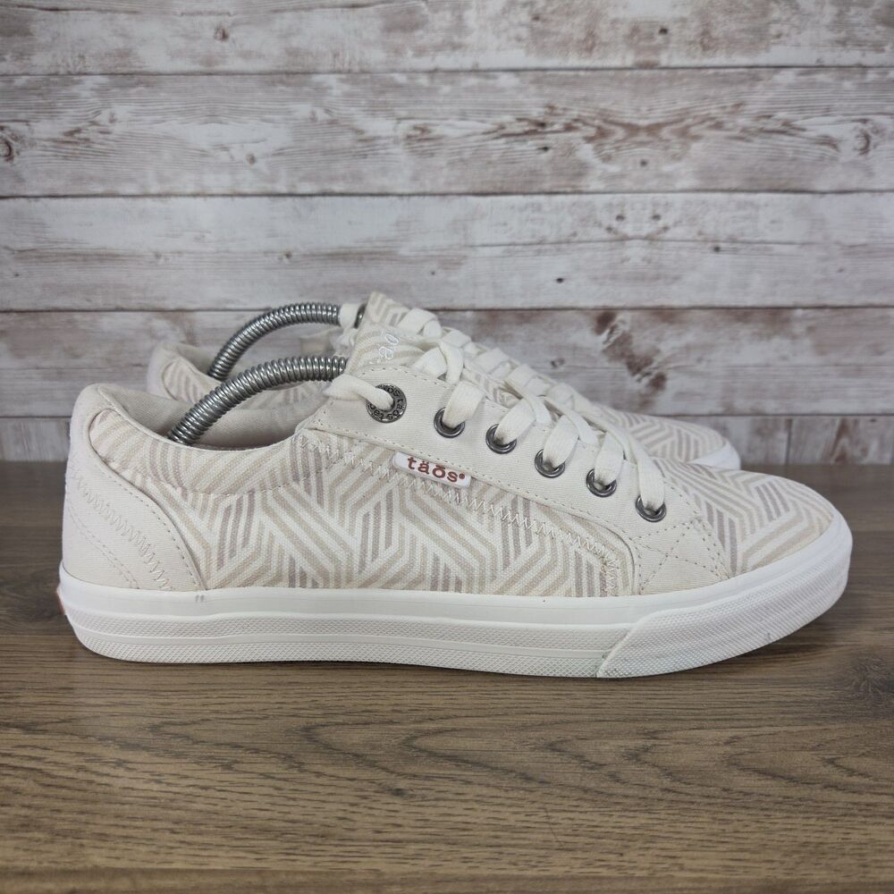 Taos Womens Plim Soul Geometric Print White Tan Canvas Sneaker Size 9